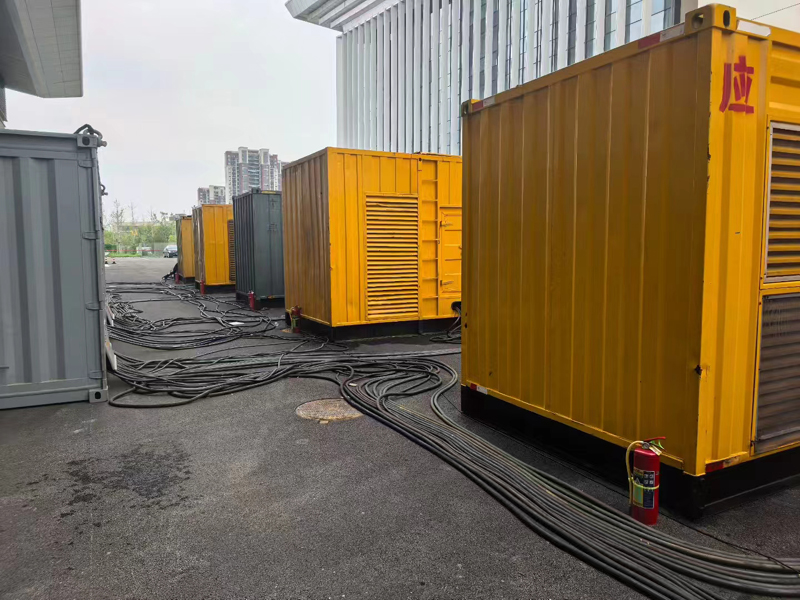 莘县不同季节柴油发电机组保养有哪些注意事项?