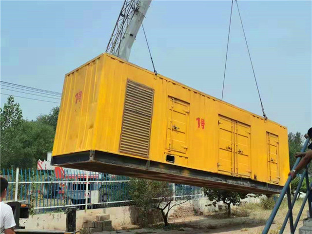 莘县300KW柴油发电机组油耗是多少?
